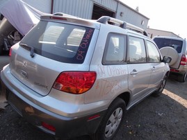 2004 MITSUBISHI OUTLANDER LS SILVER 2.4L AT 2WD 173834